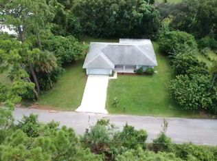 285 Sunrise Ave, Oak Hill, FL 32759