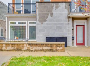 7425 Battery Park Blvd, Cleveland, OH 44102