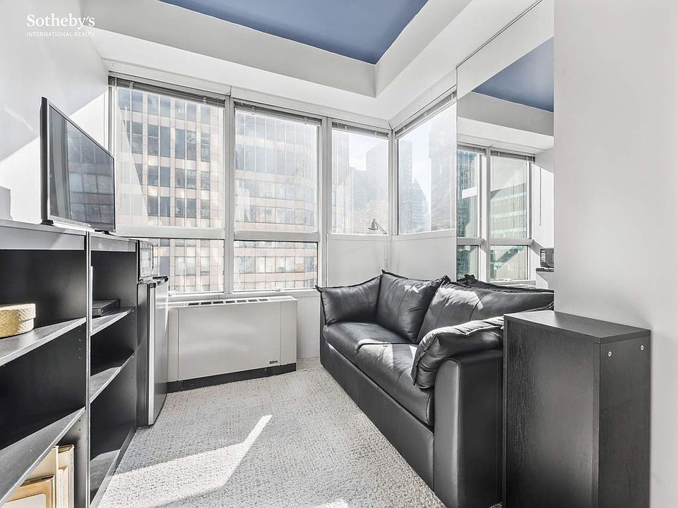 1st image of 146 W 57th St APT 32O