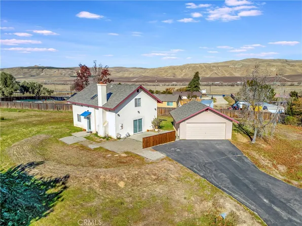 236 Mesa Grande Dr, Shandon, CA 93461