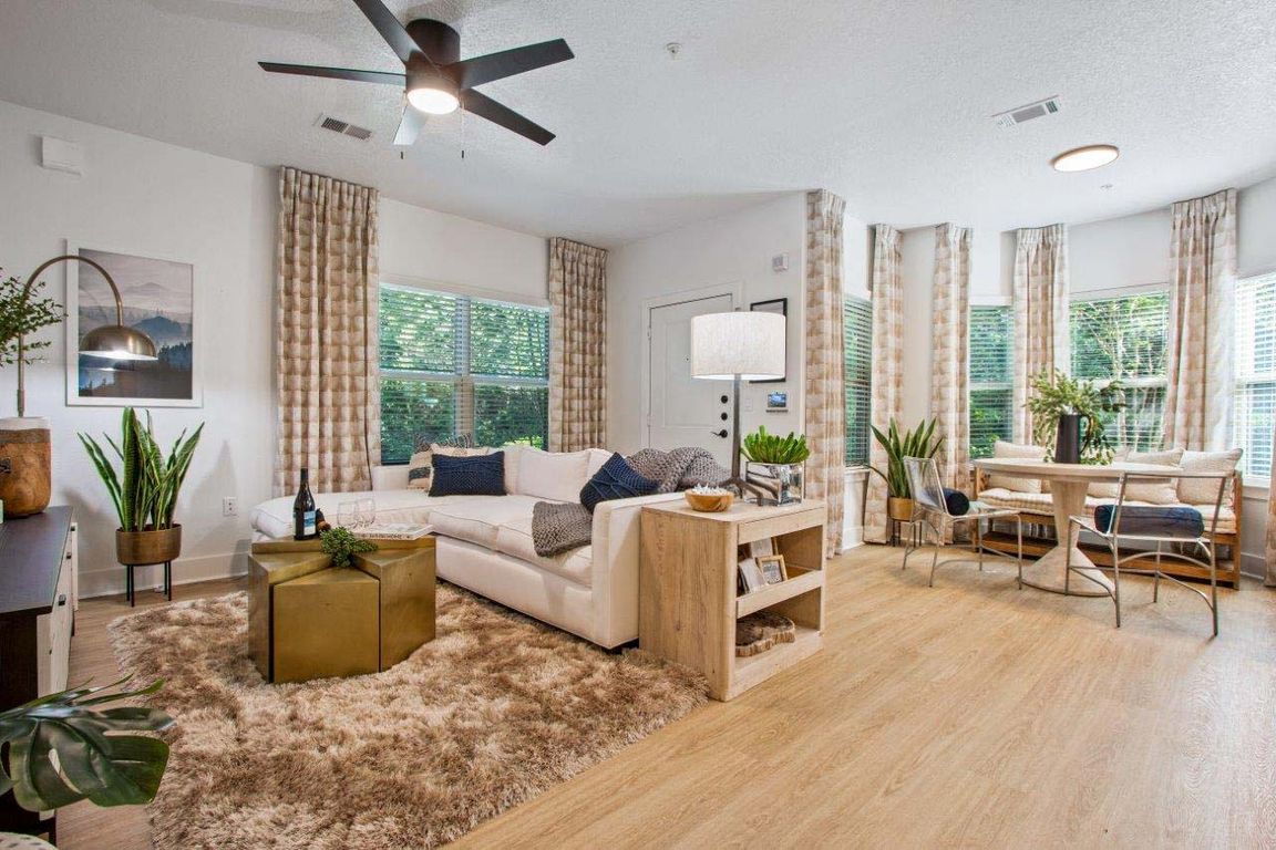 Adara at Godley Station, Savannah, GA, Living room