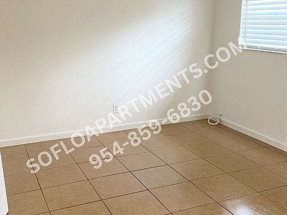 3rd image of 920 SW 15th Ter APT C