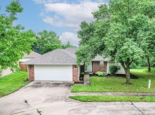 3804 Larkspur Ct, Columbia, MO 65201
