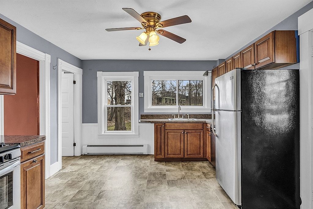 88 Intervale Rd, Fitchburg, MA 01420 Zillow