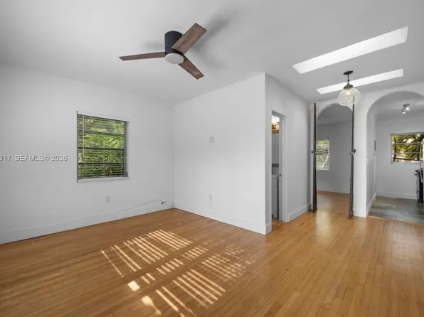 1612 Michigan Ave APT 11, Miami Beach, FL 33139