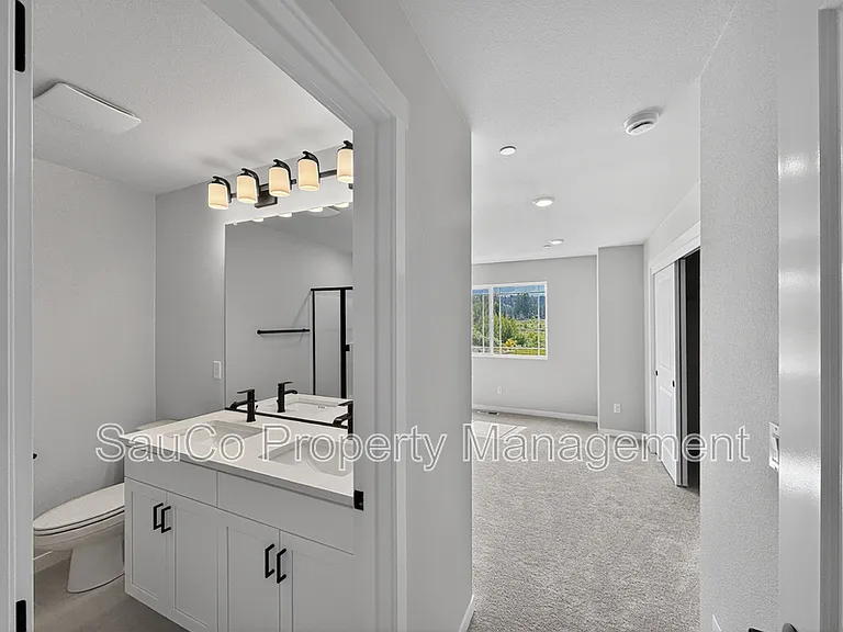 7513 NW Eleanor Ave — Photo 17