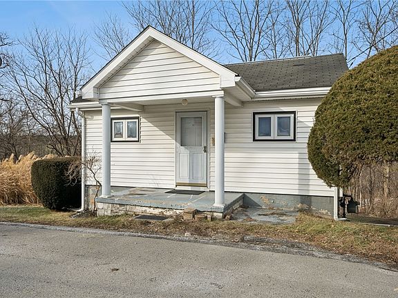 2nd image of 3 Sewickley Ave