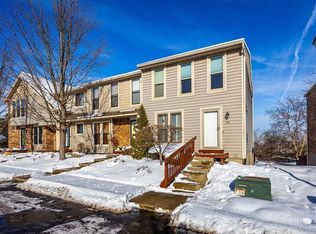 104 Fox Hollow Ct, Fairfield, OH