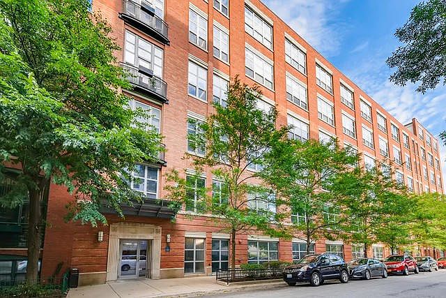 1st image of 1735 N Paulina St APT 418