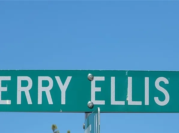 321 Perry Ellis Dr, Henderson, NV 89014