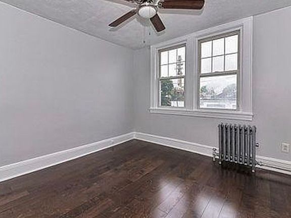 2nd image of 409 Bacheller Ave Floor 2