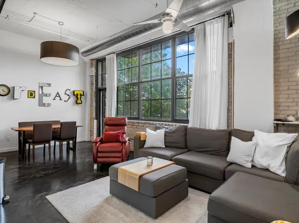 1901 E Hennepin Ave Unit 102, Minneapolis, MN 55413
