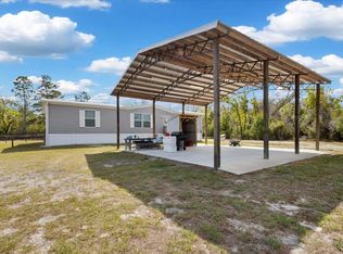 17600 Clearwater Creek Rd, Perry, FL 32348