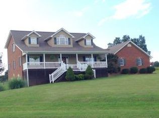 764 Muddy Creek Rd, Piney Flats, TN 37686