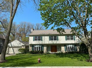 620 S Newbury Pl, Arlington Heights, IL