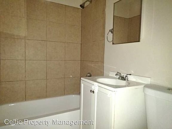 2nd image of 11211 Crystal Ave
