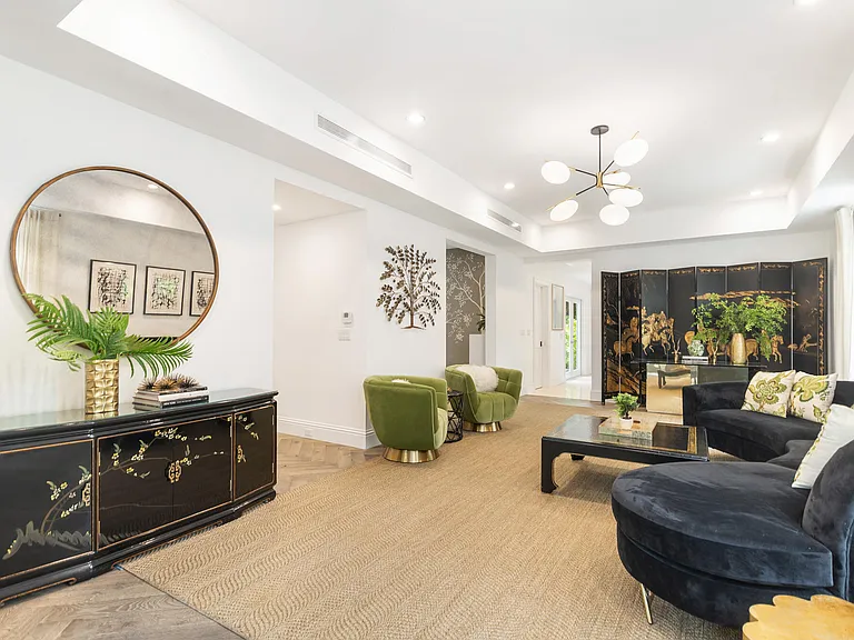 443 Seaview Ave — Photo 3