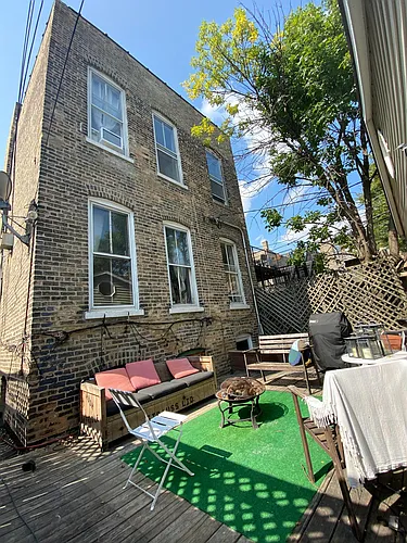 1141 N Winchester Ave Photo 1