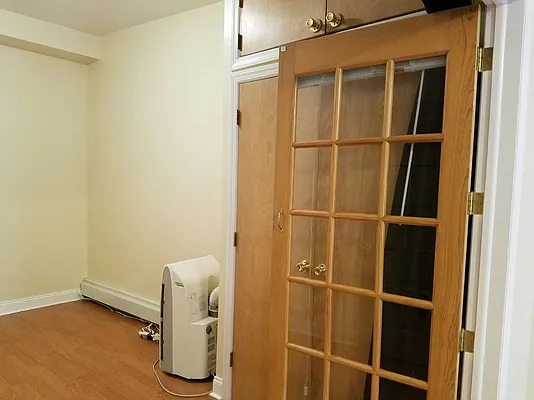 Rented by Manhattan Apartment Organization | media 52