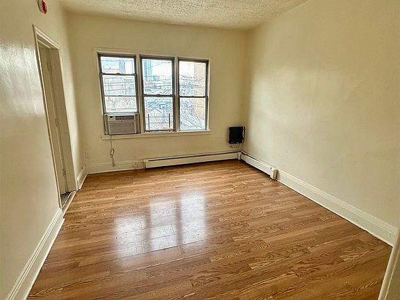 2nd image of 43 Wright Ave APT 2