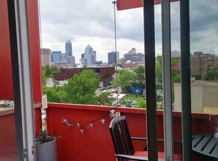 1200 E 11th St APT 404, Austin, TX 78702