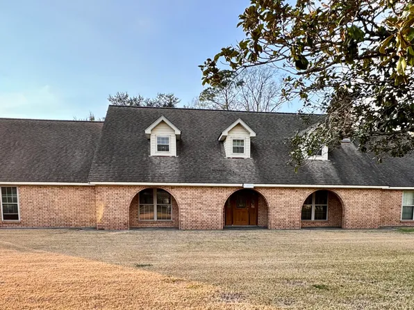 403 Resweber St, Saint Martinville, LA 70582