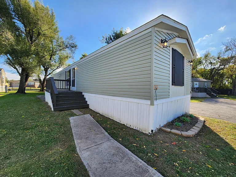 Glenview — Photo 6
