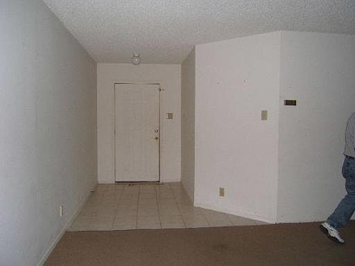 4th image of 7102 ELM TRAIL