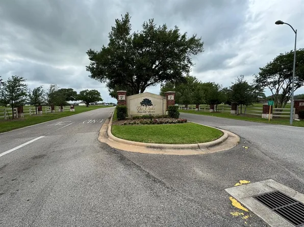 18114 Cypress Hill Drive, Rosharon, TX 77583