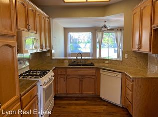 1404 Walden Dr, Folsom, CA 95630