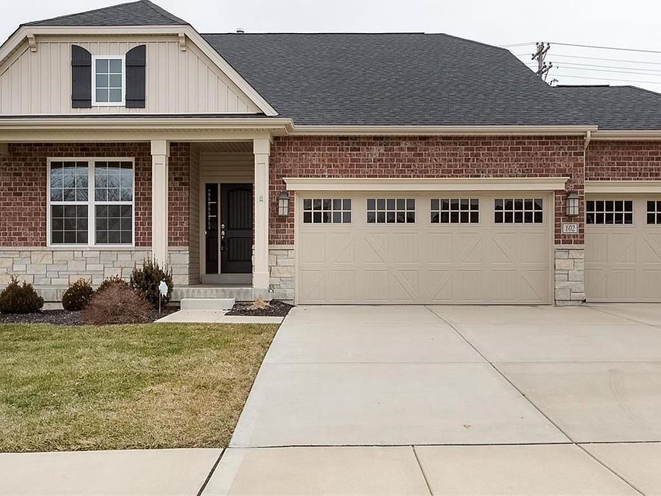 Beautiful 4 bedroom, 3 full bath home! Craftsman style front exterior, irrigation system and landscaping provide nice curb appea