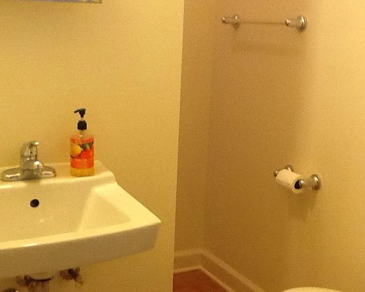 1728 Sunset St — Photo 9