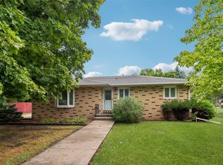 3895 NE 43rd Ct, Des Moines, IA 50317