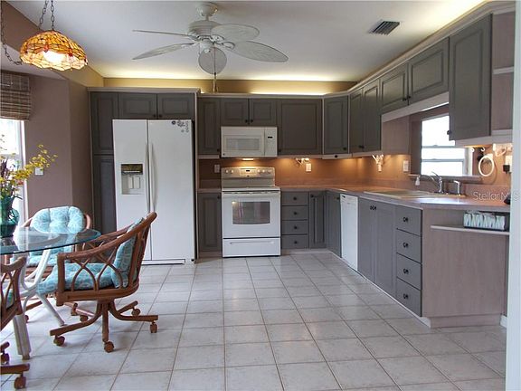 5th image of 2748 Turnbull Estates Dr