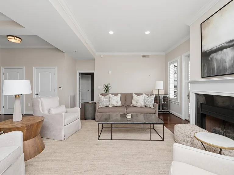 2600 Highland Ave S #701 — Photo 5