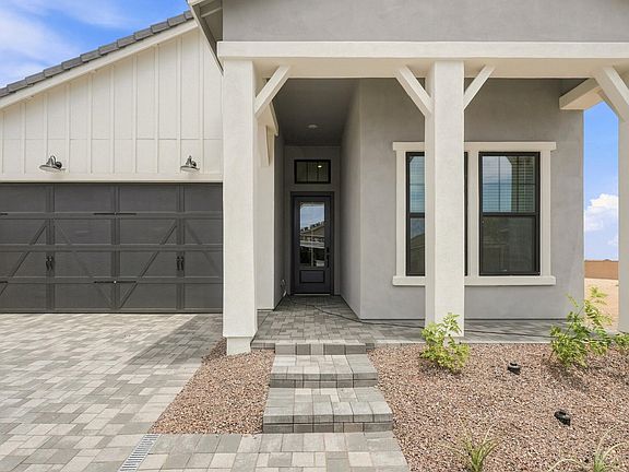 3rd image of 20384 W Apodaca Drive