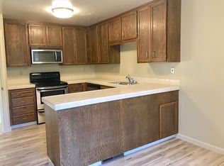 1 Hyannis Cv, San Rafael, CA 94901