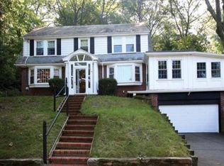 82 Bullough Park, Newton, MA 02460