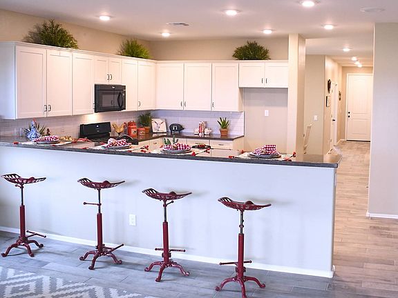 Interior Eager-Kitchen