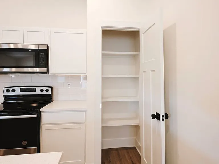 615 Briarbrook Ln — Photo 13