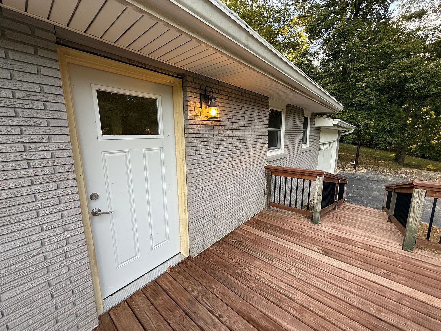 3 bed, 1.5 bath, 1200 sqft, $2,000 — Photo 4