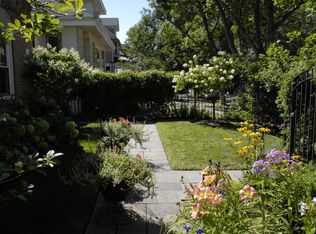 703 W Hutchinson St, Chicago, IL 60613