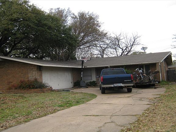 3rd image of 3321 High Lark Dr