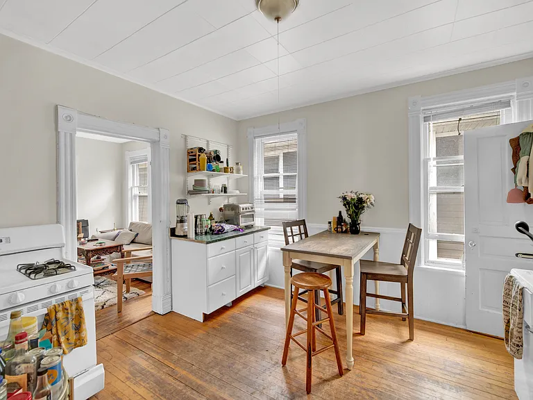 2018 Pratt Ct — Photo 12