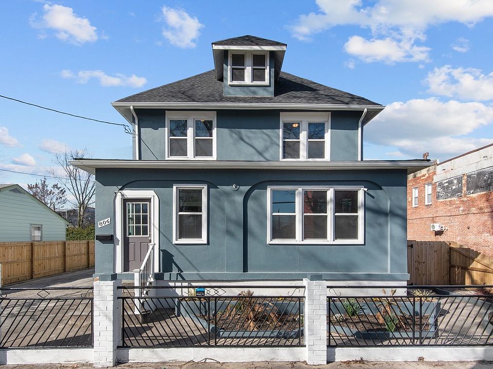 1st image of 806 W 34th St