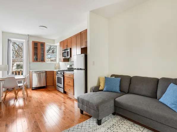 827 Dean Street image 1 of 6