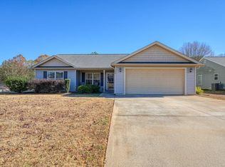 446 Mandys Meadow Dr, Inman, SC 29349
