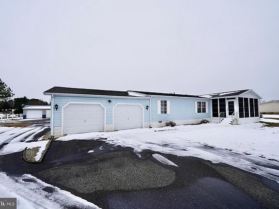 5th image of 114 Dickens Ln