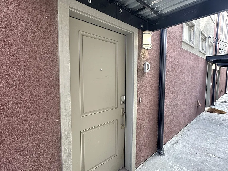 3040 Zuni St #D-1 — Photo 15