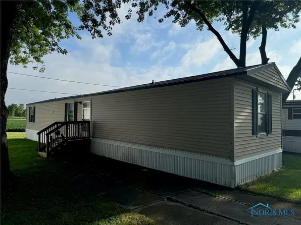 6695 State Route 15 #20, Bryan, OH 43506